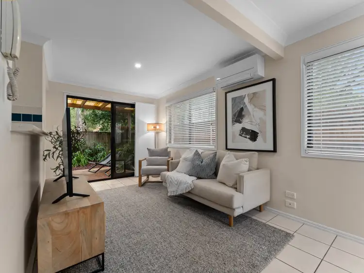 Main view of Homely townhouse listing, 2/128 Queens Road, Everton Park QLD 4053