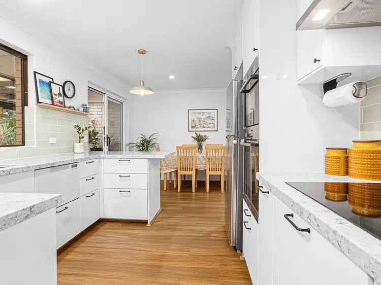 Fifth view of Homely house listing, 2/40 Hogarth Way, Bateman WA 6150
