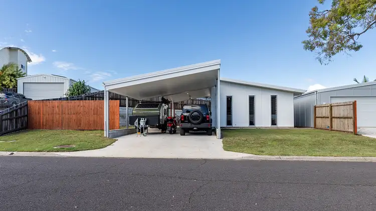 2A North Break Drive, Agnes Water QLD 4677