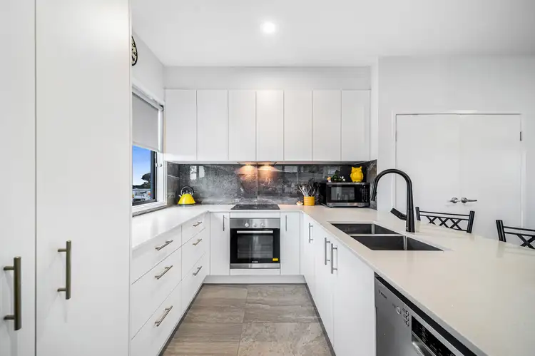 Main view of Homely unit listing, 2/107 King Street, Buderim QLD 4556