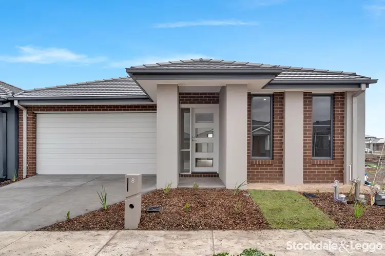 8 Dartmouth Road, Wollert VIC 3750