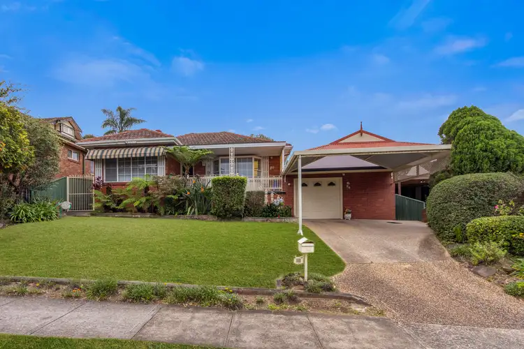 20 Hannons Avenue, Peakhurst NSW 2210