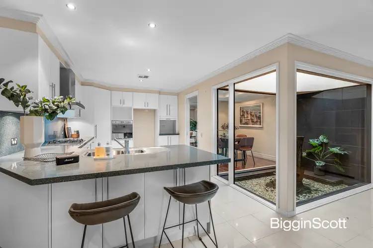 Fourth view of Homely house listing, 4 Kingswood Avenue, Mount Waverley VIC 3149