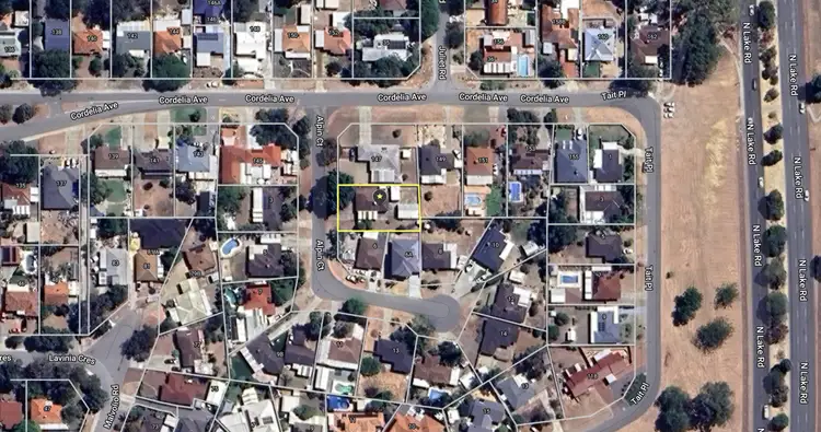 Second view of Homely house listing, 4 Alpin Court, Coolbellup WA 6163