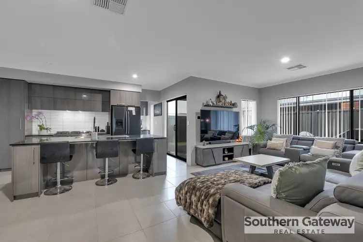 34 Ripplemead Avenue, Haynes WA 6112