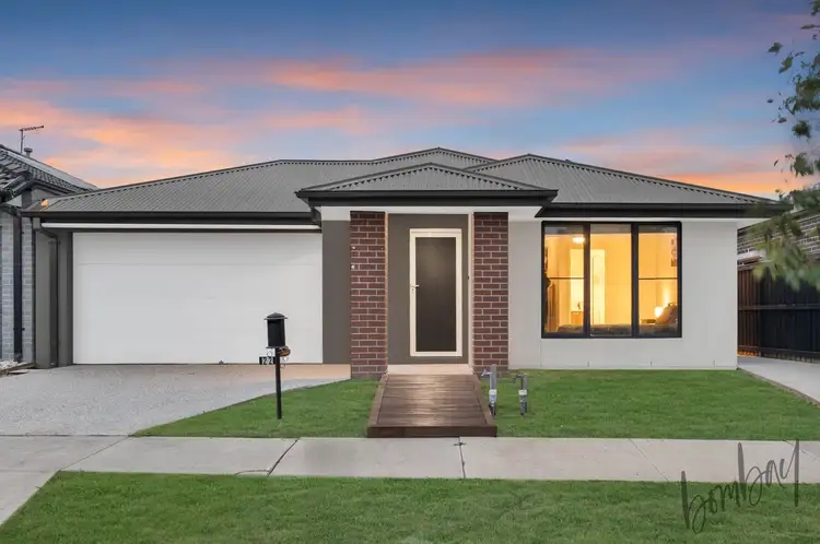 22 Thornbury Street, Donnybrook VIC 3064