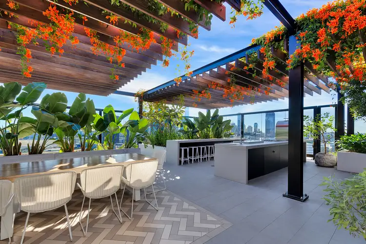 11111/19 Wilson Street, West End QLD 4101