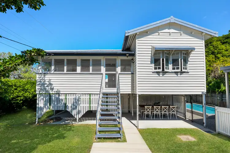 19 Sturges Street, Hermit Park QLD 4812