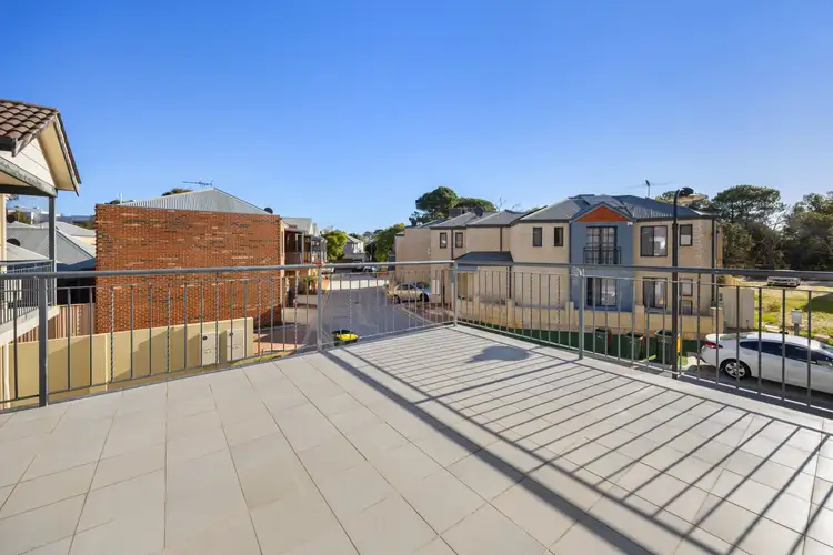 Fifth view of Homely house listing, 1 Alberta Pocket, Joondalup WA 6027