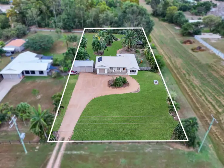 Second view of Homely house listing, 8 Blue Mountain Drive, Bluewater Park QLD 4818