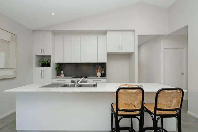 42 Elford Place, Mount Louisa QLD 4814