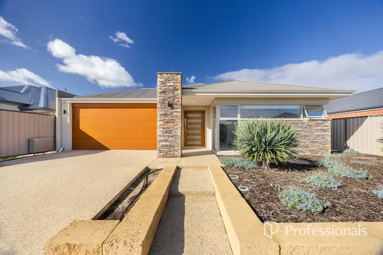 109 Grandite Fairway