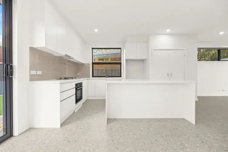 Fourth view of Homely townhouse listing, 4/4 The Glen, Frankston VIC 3199