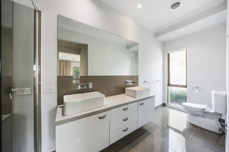 Fifth view of Homely house listing, 7 John Russell Road, Cranbourne West VIC 3977