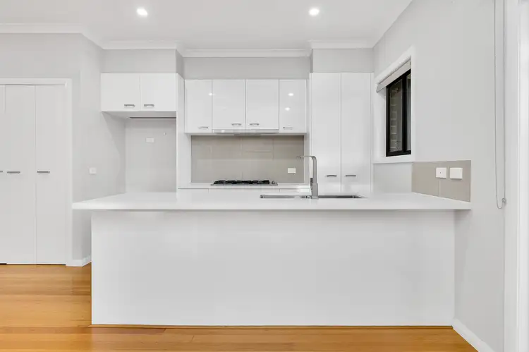 Fifth view of Homely house listing, 2/3 Dagonet Street, Strathmore VIC 3041