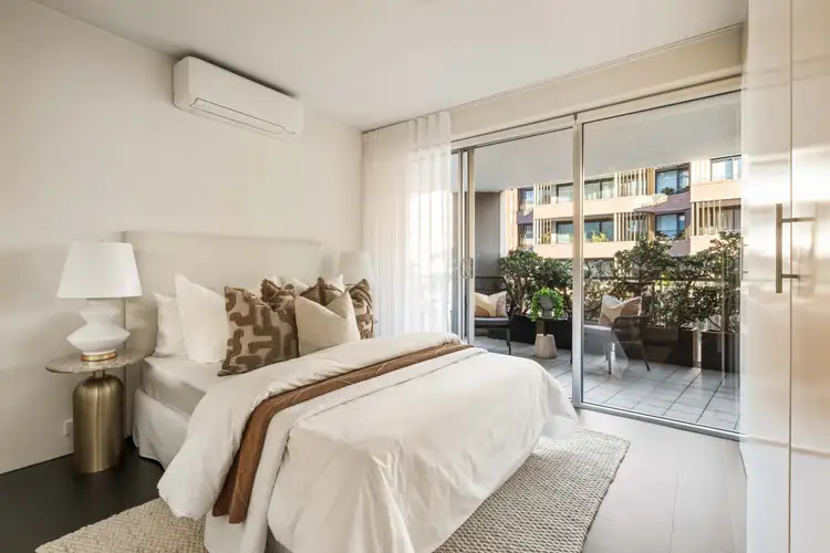 Third view of Homely apartment listing, 44/6 Greenknowe Avenue, Elizabeth Bay NSW 2011