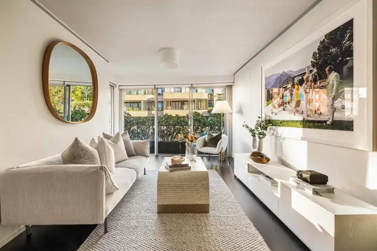 Fourth view of Homely apartment listing, 44/6 Greenknowe Avenue, Elizabeth Bay NSW 2011