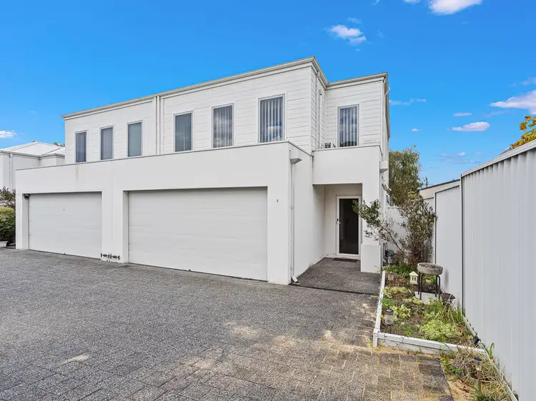4/52 Morfitt Street, Mandurah WA 6210