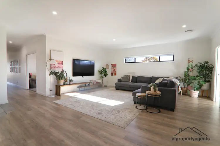 Fifth view of Homely house listing, 30 Dellar Crescent, Horsham VIC 3400