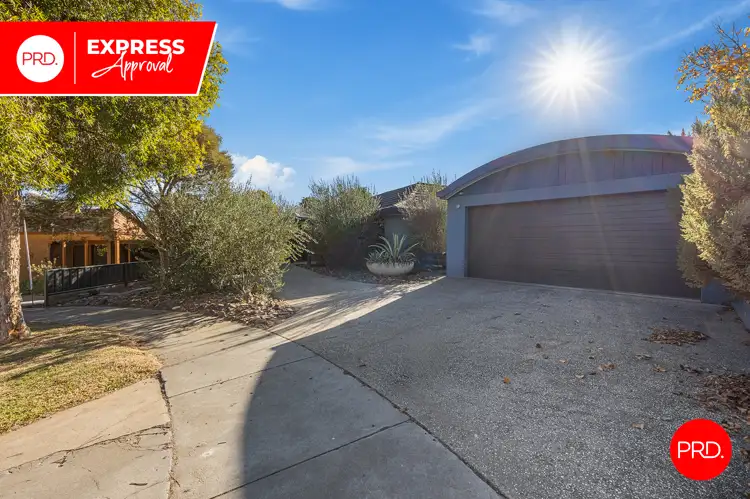 5 Louisa Court, Strathdale VIC 3550