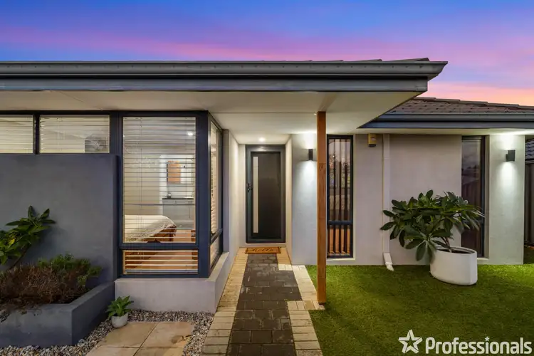 Second view of Homely house listing, 11 Cubana Rise, Baldivis WA 6171