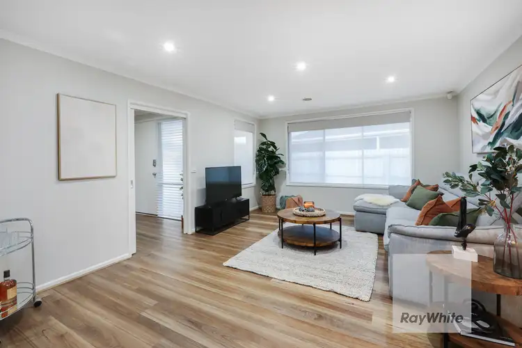 Sixth view of Homely house listing, 4 Gaynor Crescent, Gladstone Park VIC 3043