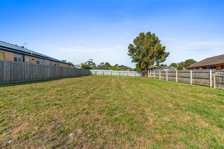 8 Baranbali Court, Churchill VIC 3842