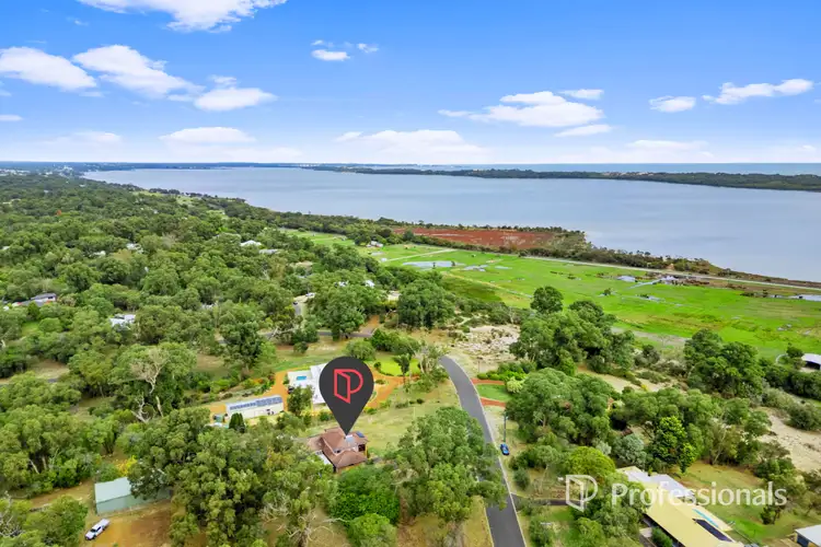 14 Knapp Drive, Leschenault WA 6233