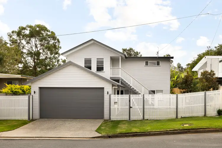 11 Venetia Street, Stafford Heights QLD 4053