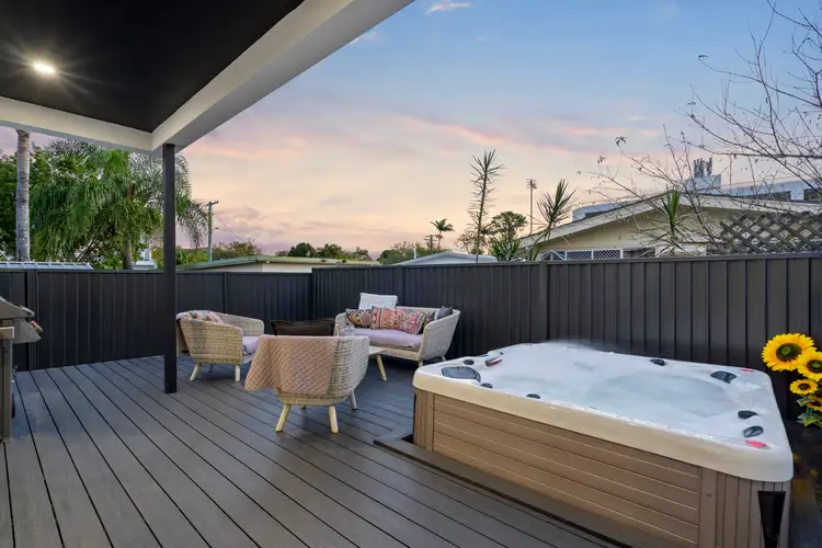 Fourth view of Homely semi-detached listing, 1/4 Matina Street, Biggera Waters QLD 4216