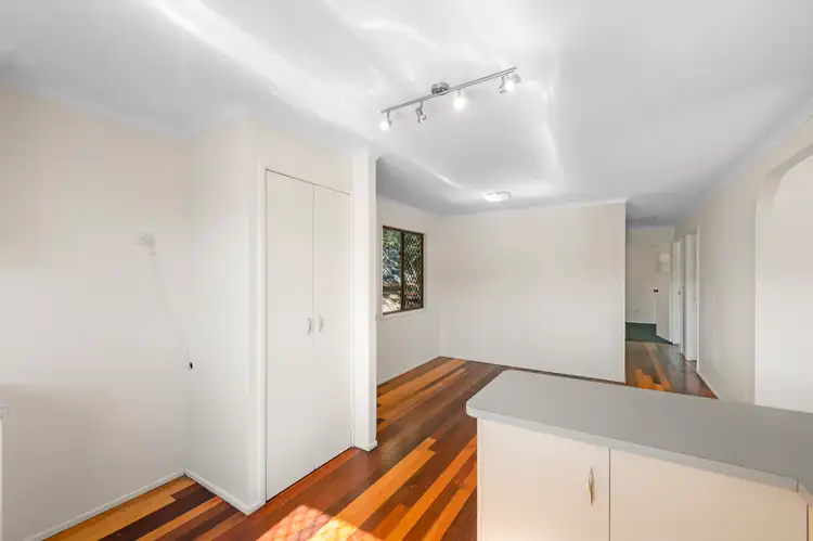 Sixth view of Homely house listing, 10 Tigalee Court, Kin Kora QLD 4680