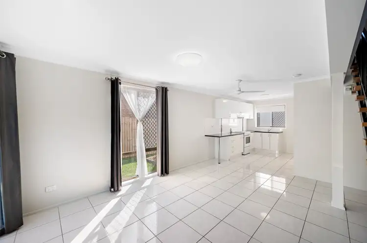 Second view of Homely unit listing, 6/196 Auckland Street, South Gladstone QLD 4680