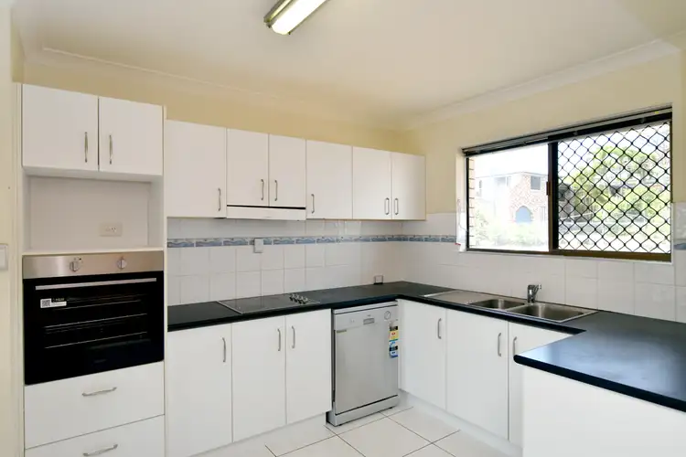 Fourth view of Homely unit listing, 5/16 Kent Street, West Gladstone QLD 4680