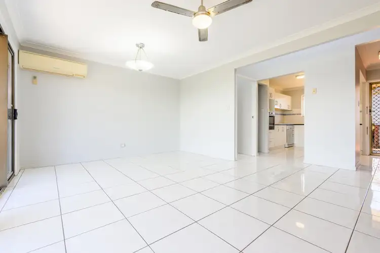 Sixth view of Homely unit listing, 5/16 Kent Street, West Gladstone QLD 4680