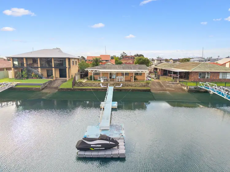 32 Australia Court, Newport QLD 4020