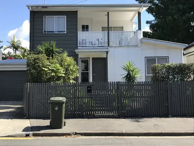 Main view of Homely house listing, 1/53 Fleurs Street, Woolloongabba QLD 4102