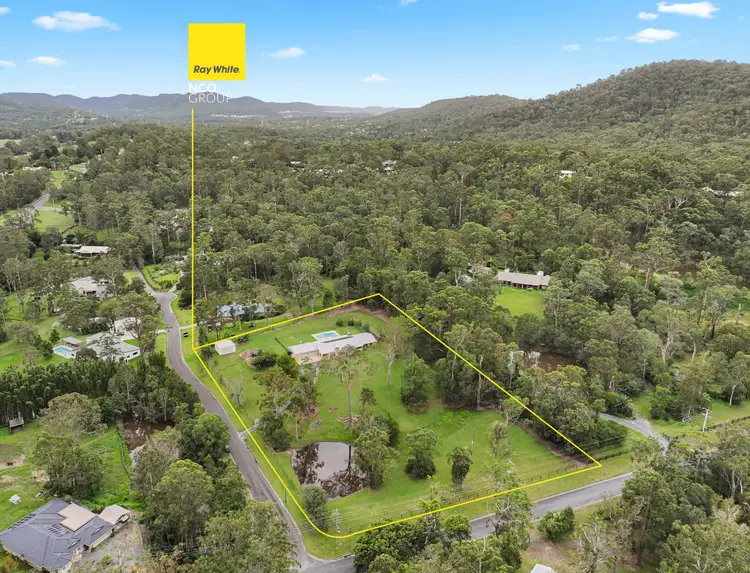 1 Reed Place, Maudsland QLD 4210