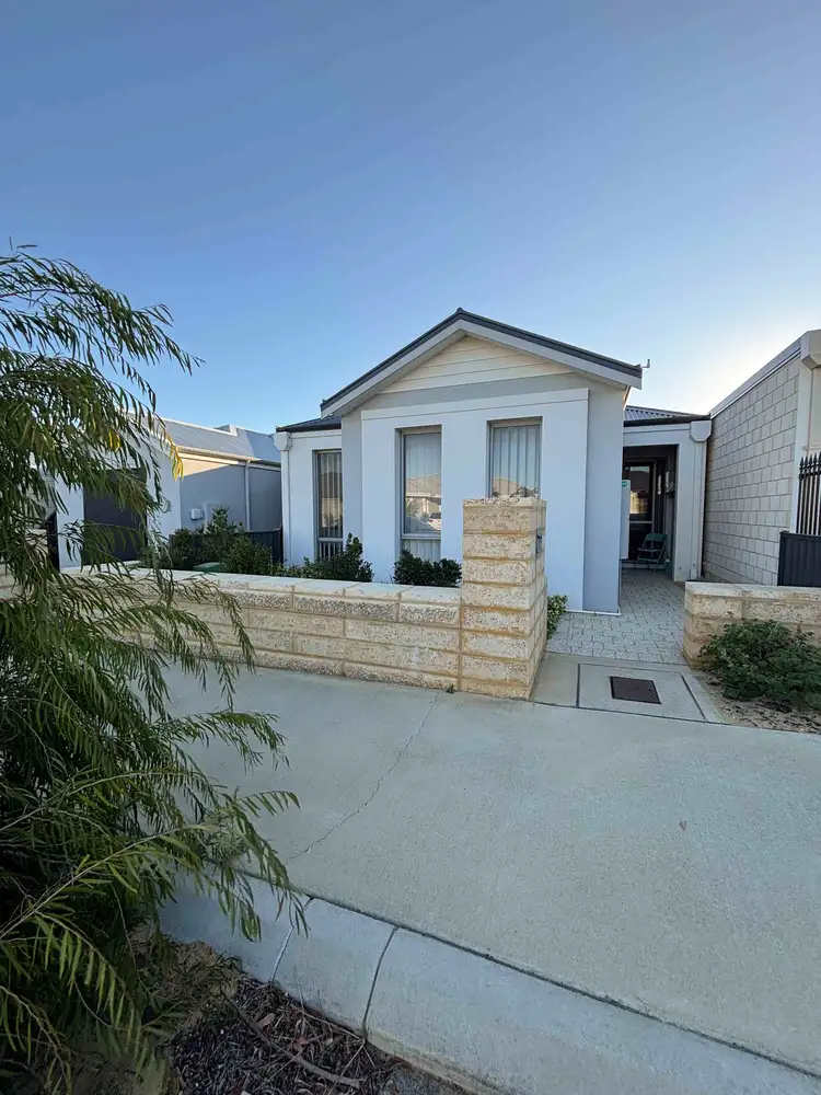 10 Lofter Way, Yanchep WA 6035