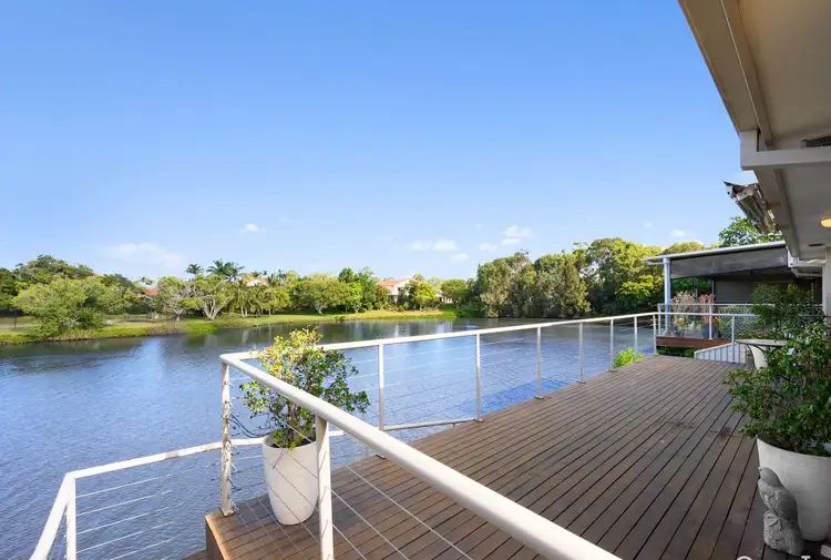 18 Greenwich Court, Robina QLD 4226