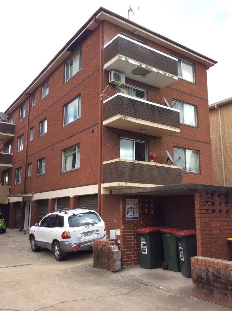 2/53a Station Street, Fairfield NSW 2165