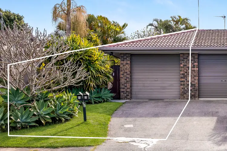 2/24 Botanical Drive, Labrador QLD 4215