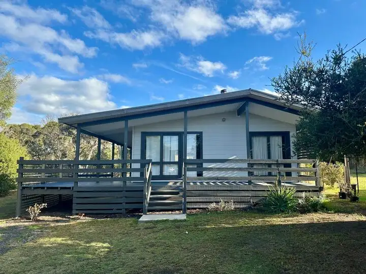 9 Evenglow Court, Smiths Beach VIC 3922
