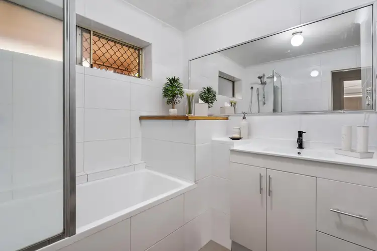 Fifth view of Homely unit listing, 1/72 Herston Road, Kelvin Grove QLD 4059