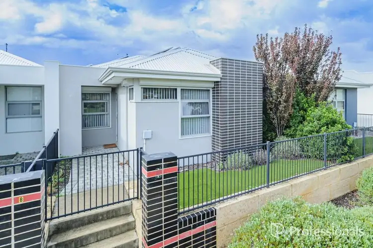8 Barre Lane, Wellard WA 6170