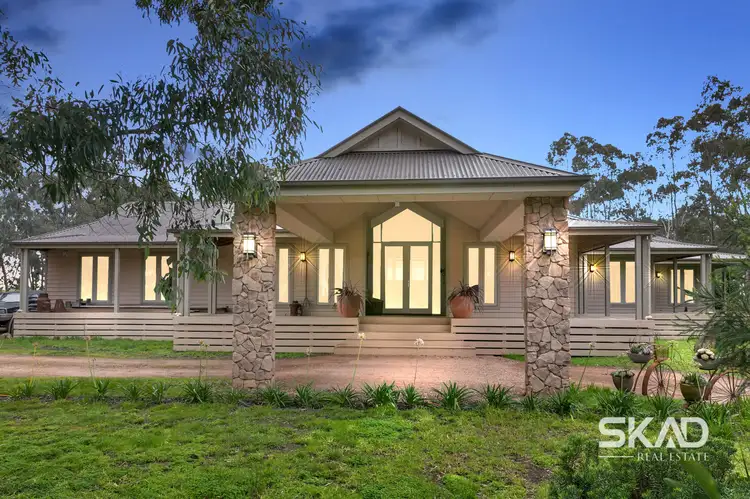 200 Summit Drive, Mickleham VIC 3064