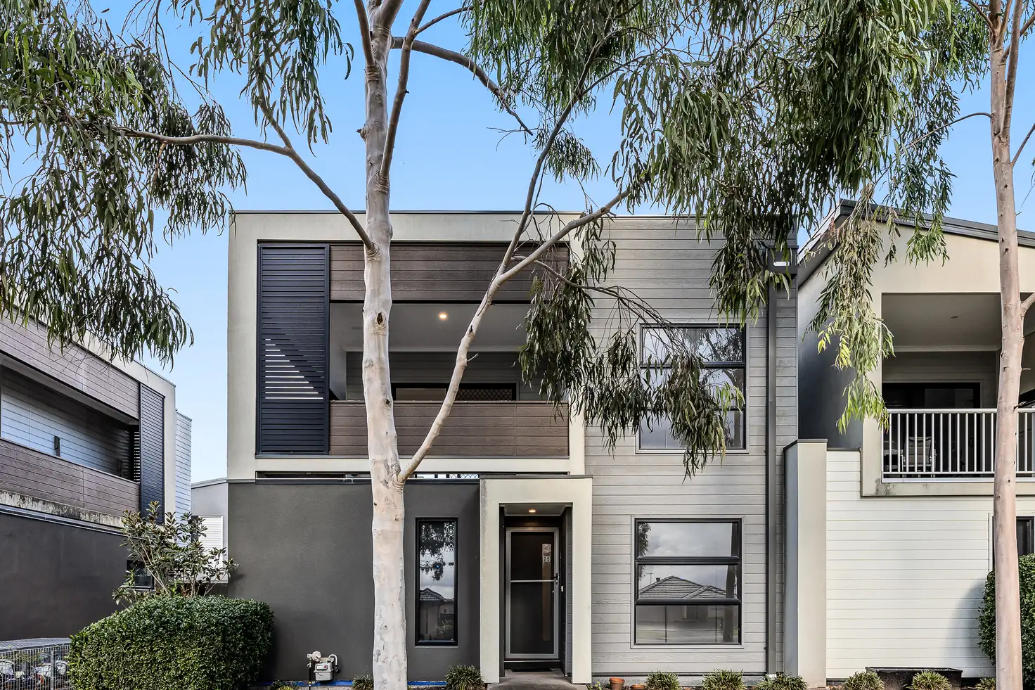 Main view of Homely house listing, 25 Nugget Way, Cranbourne East VIC 3977