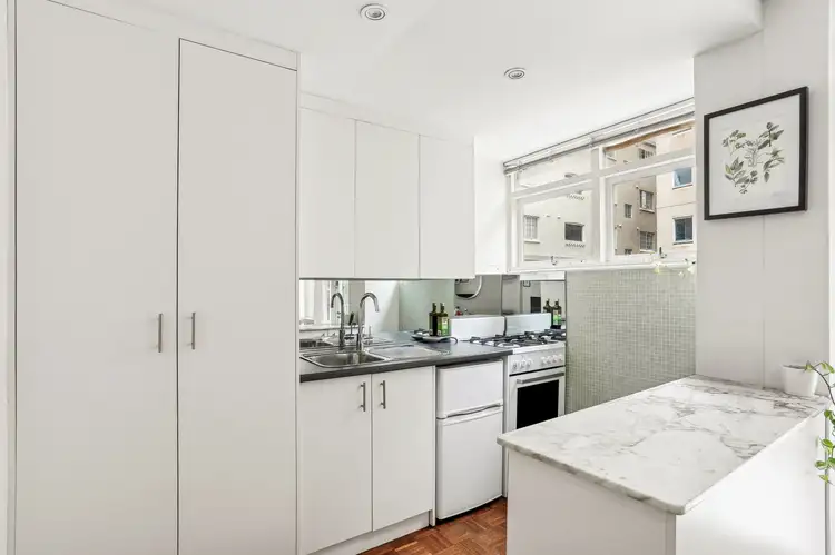 Fourth view of Homely studio listing, 38/5-7 Esplanade, Elizabeth Bay NSW 2011