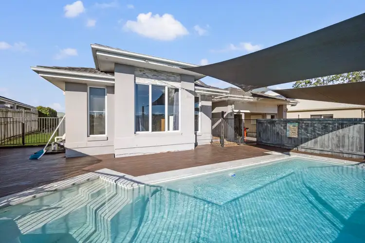 6 Narrell Court, Cashmere QLD 4500