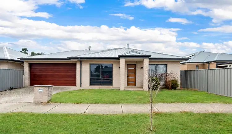 87 Cambridge Drive, Mansfield VIC 3722