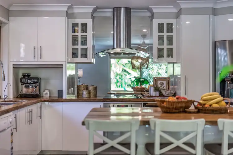 3 Gympie Close, Parkwood QLD 4214